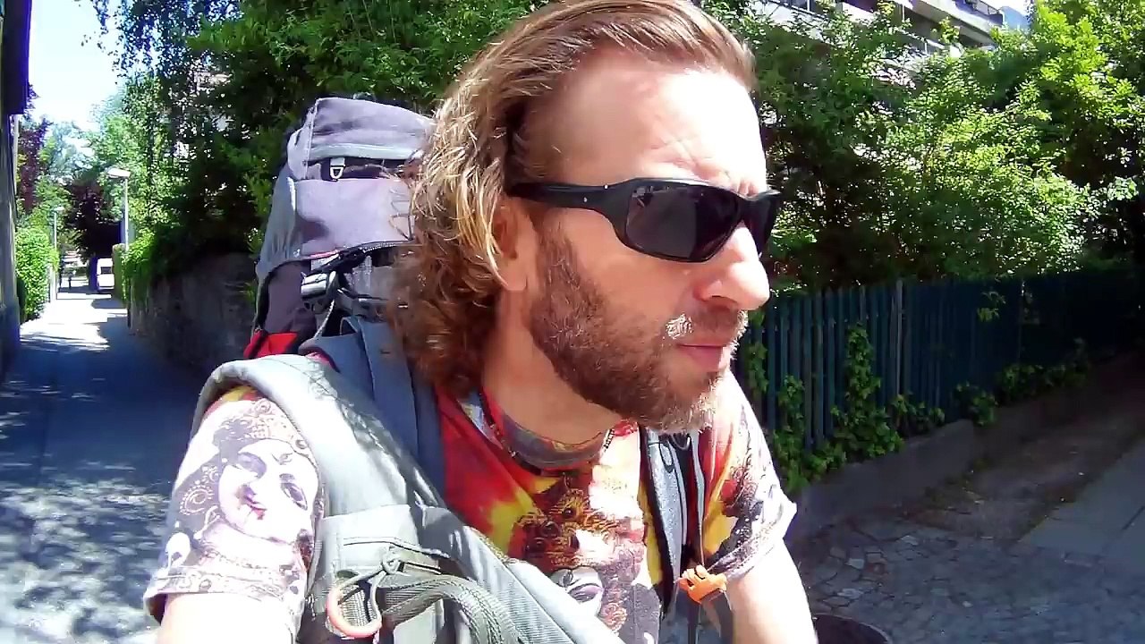 How to Travel Switzerland SUPER CHEAP!! Exploring the Alps