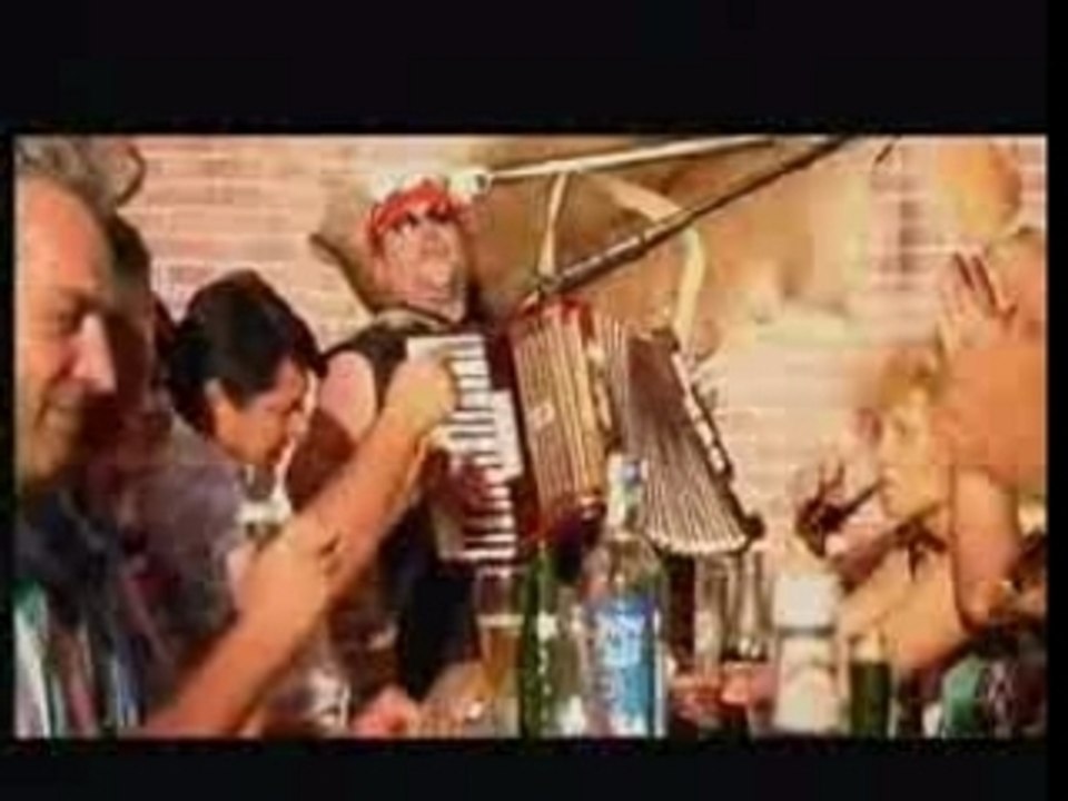 valdes ve salih ak