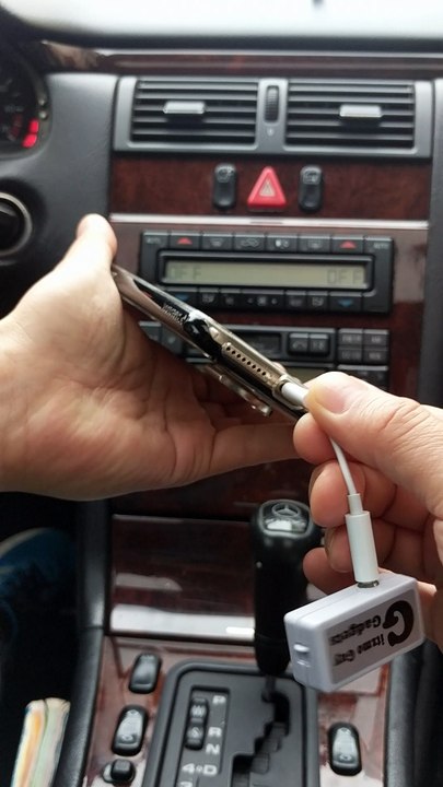 Connect iPhone 7 on Mercedes-Benz Factory Radio with No Bluetooth