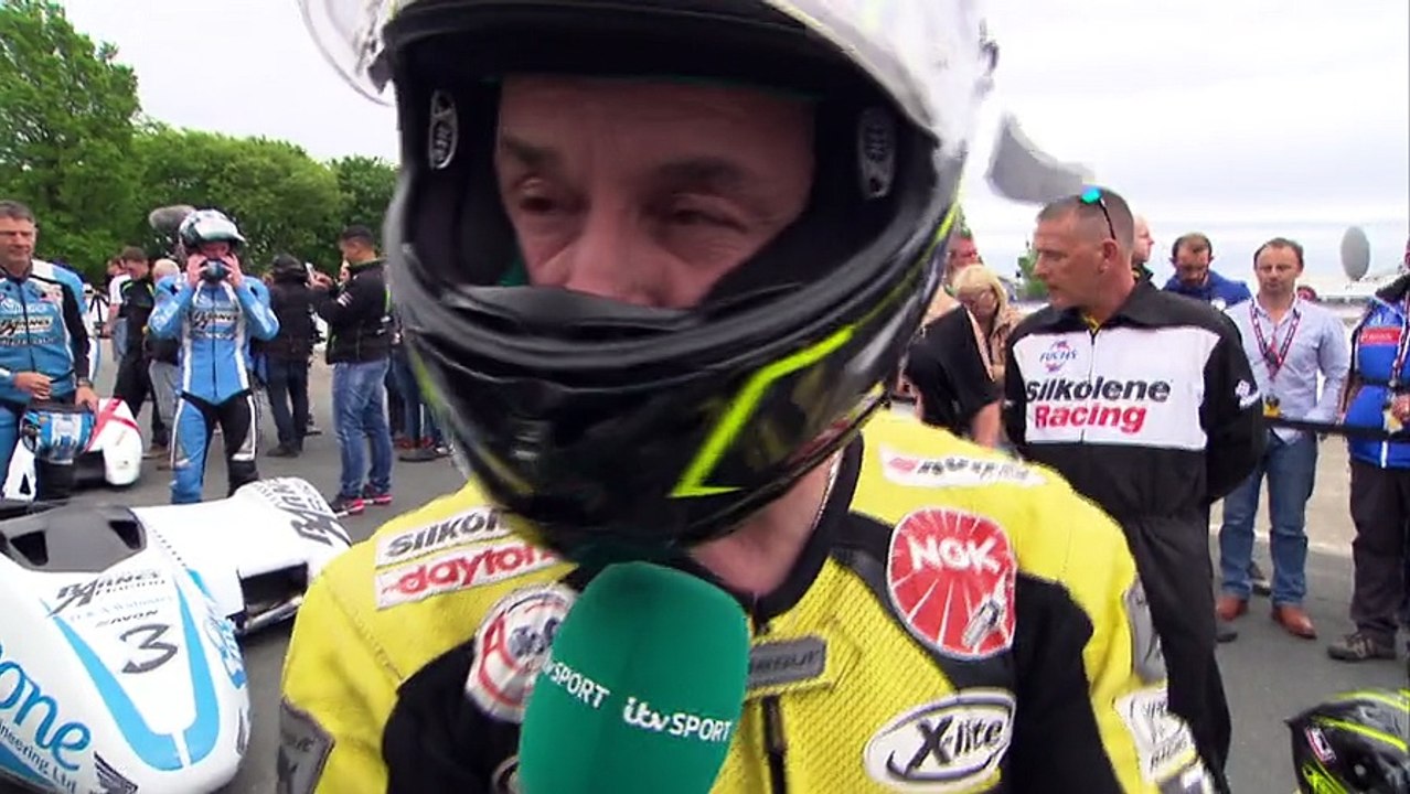 TT 2017:  Sidecar Race 1
