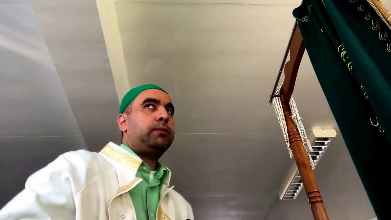 Müezzin Metin Demirtas. Medine makami ezan. Medine makaminda ezan. Medine ezani dinle. Medine ezani canli. Medine ezani indir. Medine ezani izle. Azan Madinah Munawwarah. Azan Madina.Medine makami Cuma ilk ezan. Azan Madinah. Albertslund Camii.12-5 - 2017