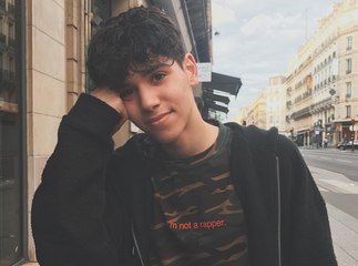 Youtube : The floor is lava, le nouveau challenge tendance testé par Sulivan Gwed !