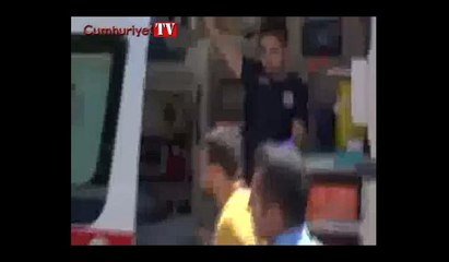 Vatandaşlar tacizciyi ambulansta linç etmek istedi