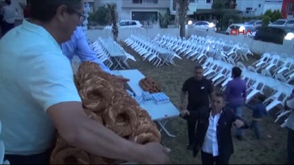Izmir - Ramazan'da Israfa Karşı Simitli Ayranlı Iftar