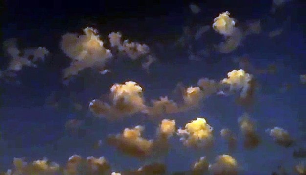 A bond of love between clouds,sunlight and sky. Perfection