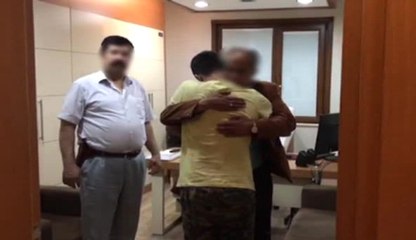 Kaçırılan Afgan Çocuk Amcasına Böyle Kavuştu