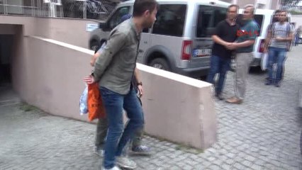 Izmir'de Yakalanan PKK'lı Adliyeye Sevk Edildi