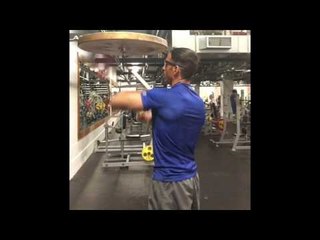 Man Shows Off Speedy Boxing Skills