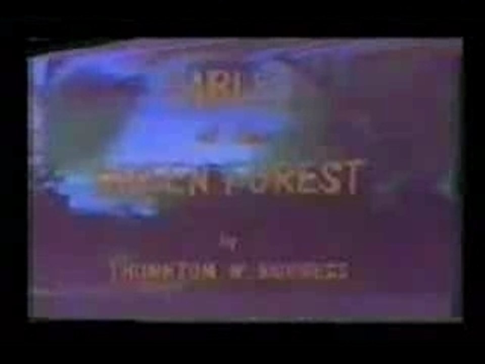 Fabulas del bosque verde - versión de Latinoamérica (intro)