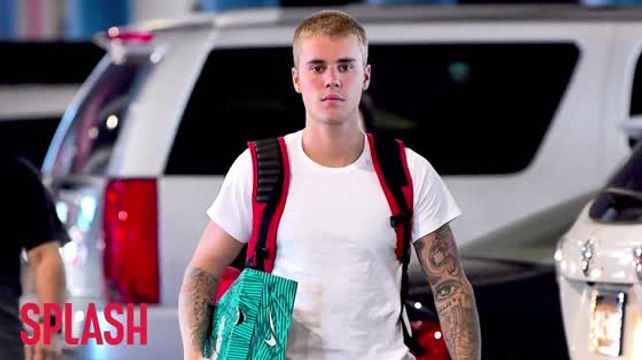 Justin Bieber Uses Victoria Secret Models to Promote New Single '2U'