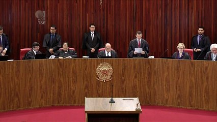 Brasil en suspenso por juicio que podría acabar mandato de Temer