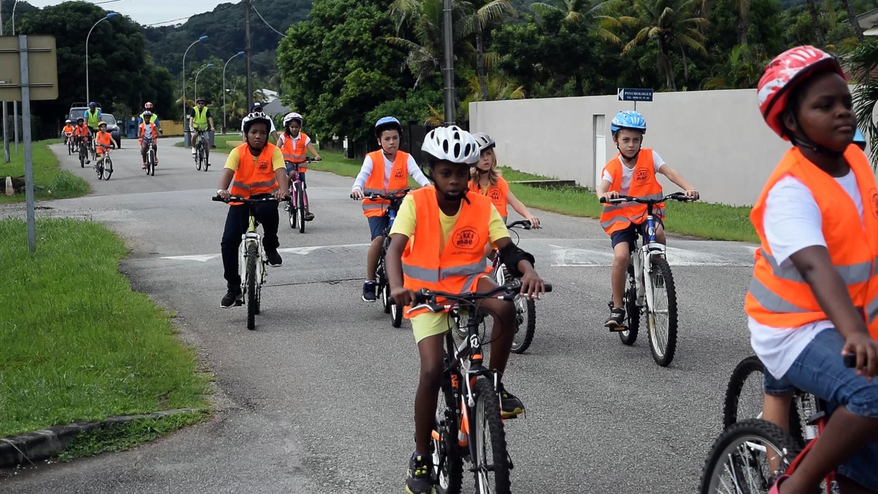 Manifestation cycliste 3