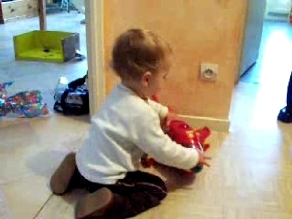 Lucas et l'avion Babar (3)