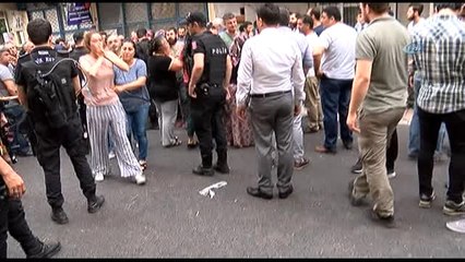 Minibüs Dehşetinde Ölen Minik Elif'ten Geriye Oyuncağı Kaldı