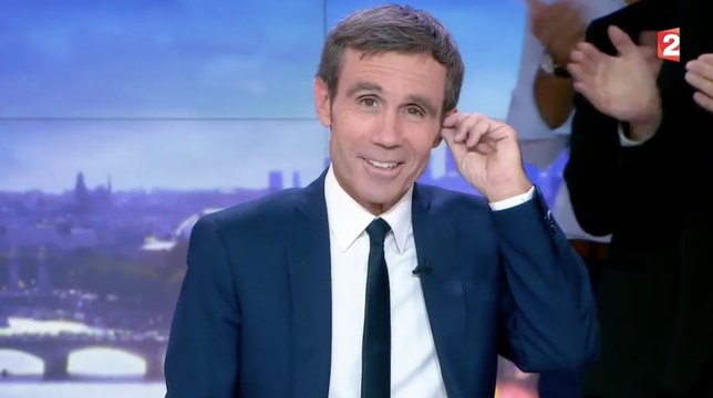 Ça a été un immense honneur de vous accompagner : regardez les adieux de David Pujadas lors de son dernier 20 heures sur France 2