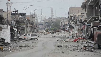 سكان الموصل يشتكون إهمال الحكومة ويطالبونها بتعويضات