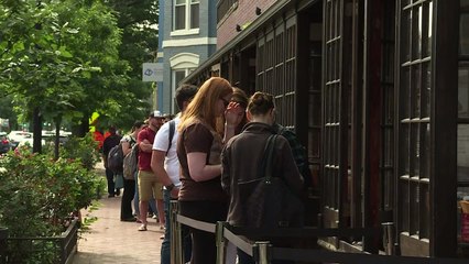 L'audience de Comey, un "sport" retransmis dans plusieurs bars