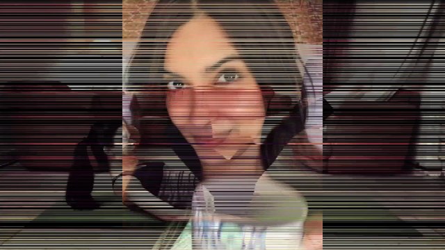 Diana Penty Hot Bikini Video | Diana Penty Shocking Cleavage - Private & Unseen