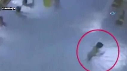 5 Yaşındaki Çocuk Kalabalık Havuzda Boğuldu