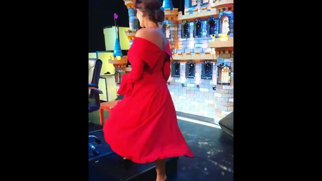 Neha Dhupia Hot Bikini Video | Neha Dhupia Shocking Cleavage - Private & Unseen