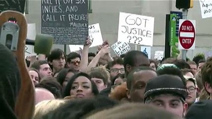 Miles de personas se manifiestan en Baltimore exigiendo justicia