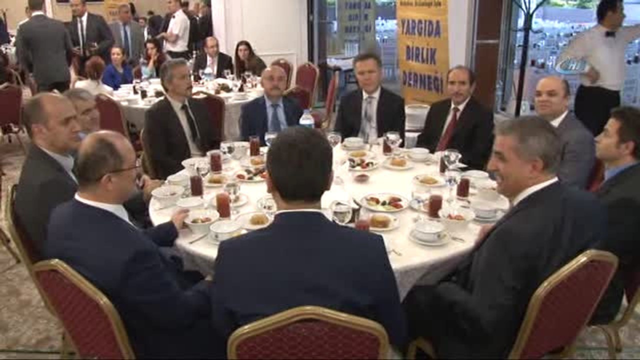 Adalet Bakanı Bekir Bozdağ: "İnsanlar Korku ve Kaygı Gütmeden, İbadetlerini Kendi İnançlarına Göre...