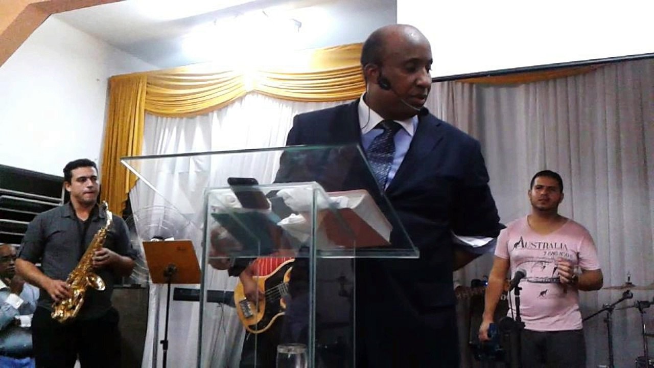 TESTEMUNHO PASTOR SILVANIS ROQUE DA SILVA