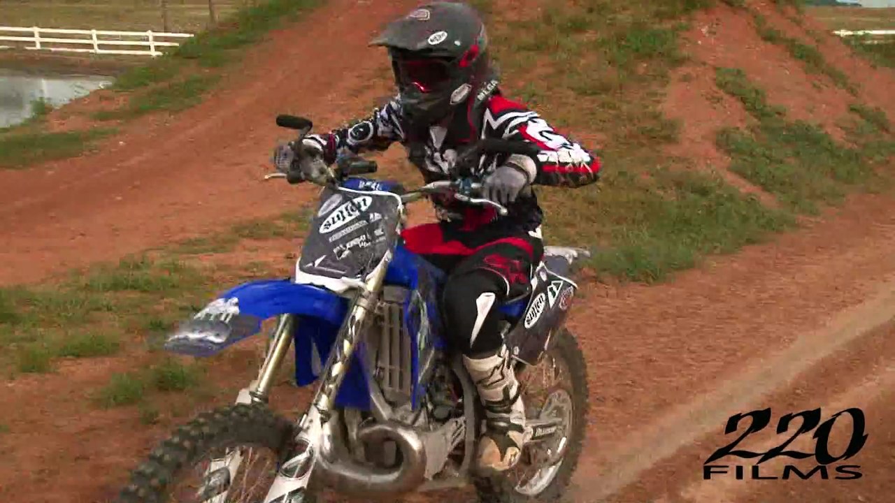 Nick Dunne FMX backflip crash