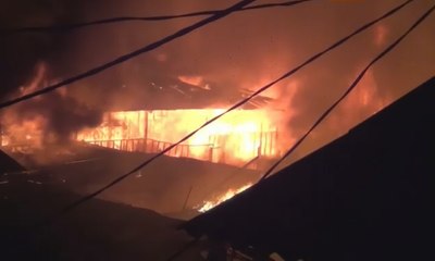 Puluhan Rumah di Muara Baru Hangus Terbakar