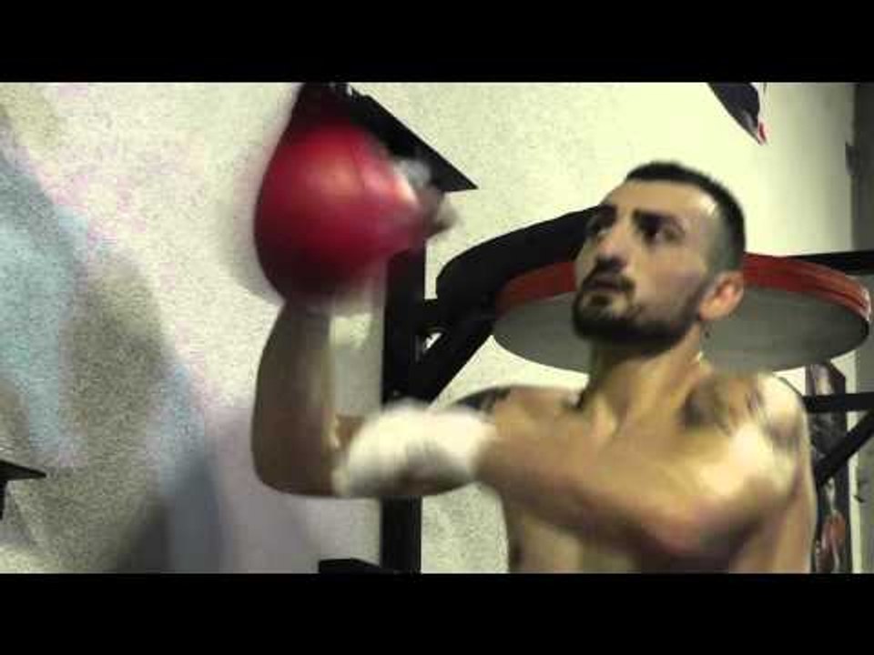 vanes martirosyan on speedbag - EsNews  boxing