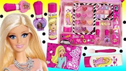 BARBIE Beauty Train CASE! Beauty Morning Routine Accessories! Lip BALM! دمية باربي غرفة نوم Boneca