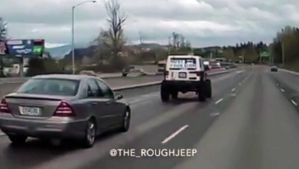 Il a trouvé la solution pour faire bouger les conducteurs qui roulent sur la file de gauche