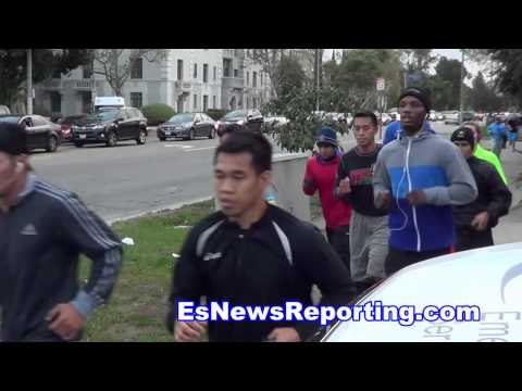 Manny Pacquiao vs floyd mayweather manny takes over streets of LA - EsNews
