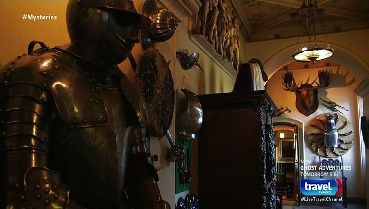 Mysteries at the Castle S03 E02