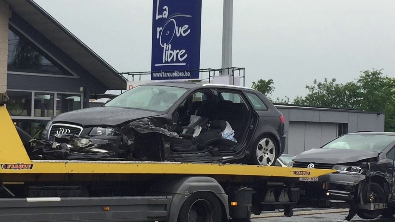 Herve: accident entre 2 voitures sur le N3 entre Herve et Battice