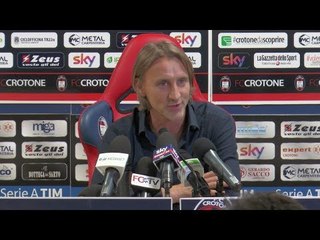 Crotone-Torino: Mister Nicola attraversa l’Italia in bici