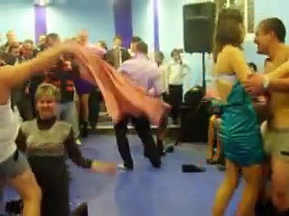 Yeni nesil Rus düğünü