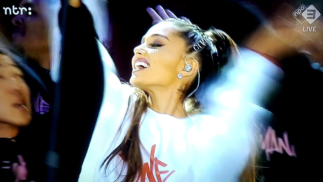 Ariana Grande Be Alright.