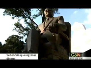 Si retiran la efigie de Heydar Aliyev, regresarían el dinero