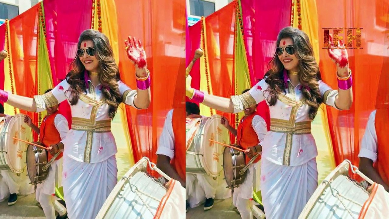 Urvashi Exclusive Holi Picture