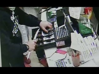 Roma - Arrestato il rapinatore incubo di commercianti di Monteverde (09.06.17)