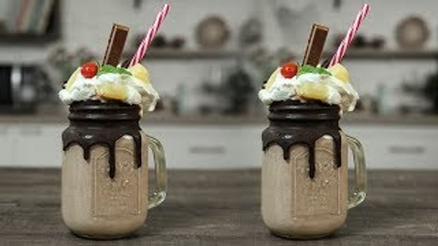 How To Make A Freakshake | Extreme Milkshake Recipe | Freakshake Recipe | Varun Inamdar's Freakshake