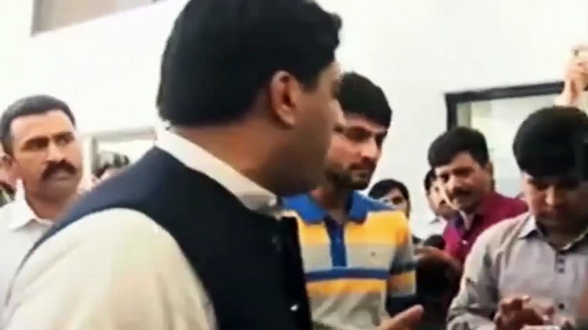 شیخ رشید کی دھوکہ دہی بے نقاب