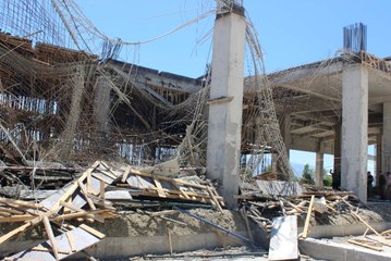 Havalimanı Terminal Inşaatında Göçük: 2 Yaralı