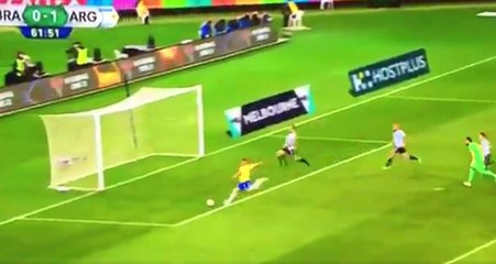 Gabriel Jesus'un Boş Kaleye Kaçırdığı Pozisyon Herkesi Şaşırttı