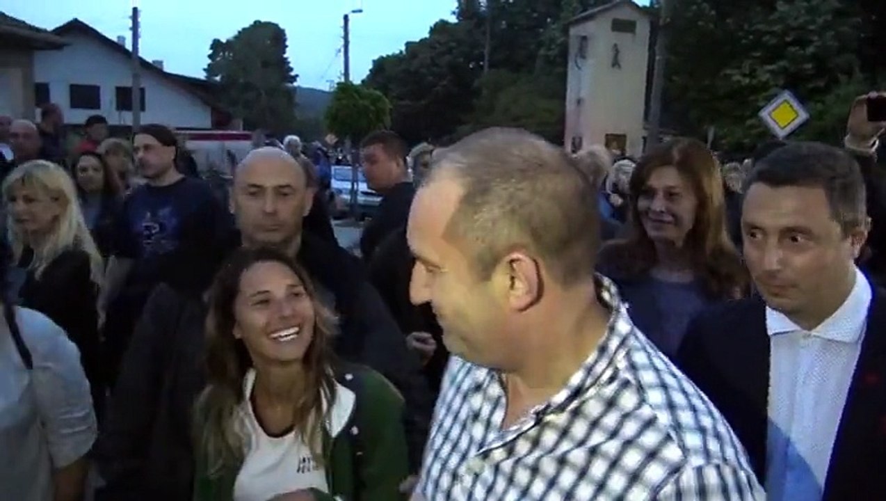 Quand une touriste brésilienne ne reconnaît pas le président bulgare dans la rue