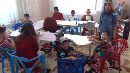 Engelli Öğrencilerin Karne Sevinci