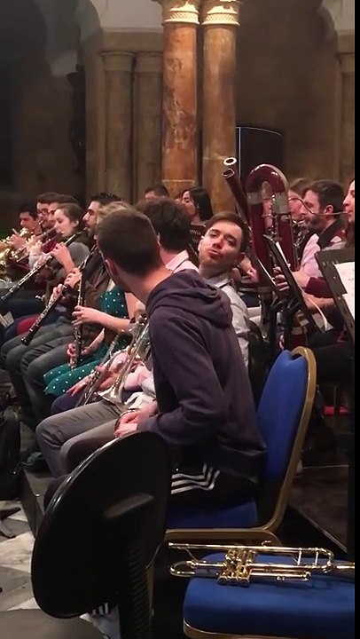 Ces musiciens jouent Star Wars par surprise en pleine répétition !