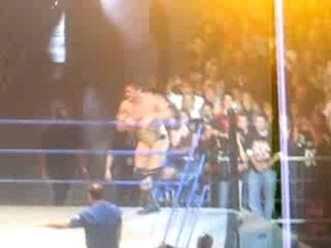 entree Batista Survivor Series BELGIUM