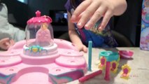 Shopkins Glitzi Globes Toy Review byw Globes at home!